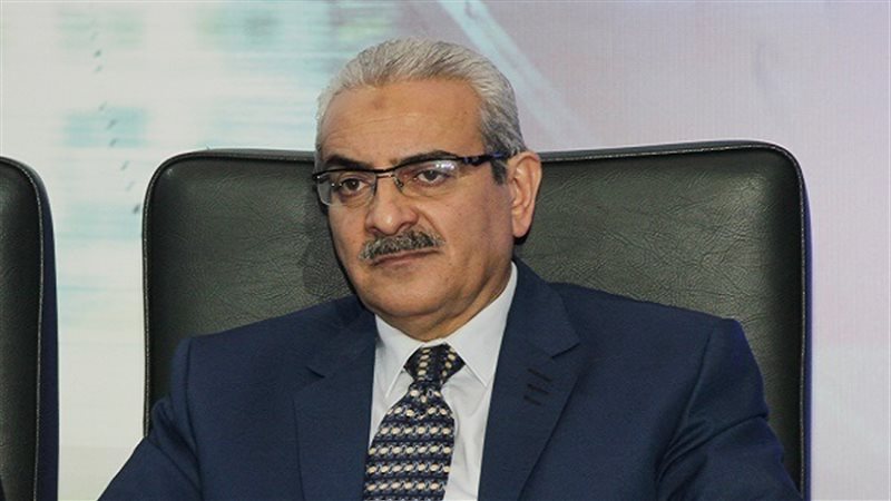  طارق السباعى نائب