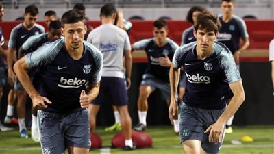 رافينيا يعود لتدريبات برشلونة قبل لقاء ميلان