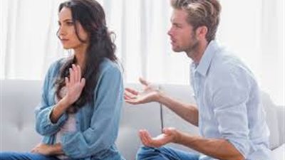 سيجارة.. تتسبب في طلاق زوجة