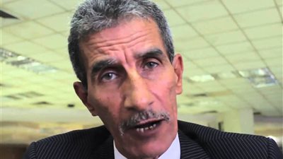 معصوم مرزوق .. البحث عن دور بمباركة إخوانية وتصديق للوهم
