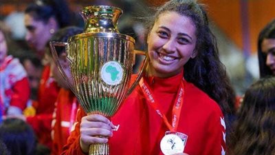 الأربعاء.. دانا شوقي تجري جراحة الصليبي