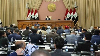 أستاذ العلاقات الدولية :  صراع بين الكتل البرلمانية لتشكيل الحكومة العراقية
