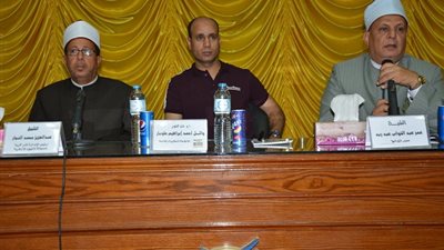 صور.. افتتاح معسكر إعداد القادة بـ جامعة الفيوم 