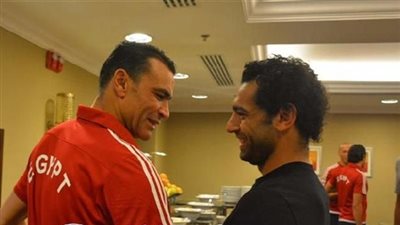محمد صلاح يعلق على قرار اعتزال الحضري