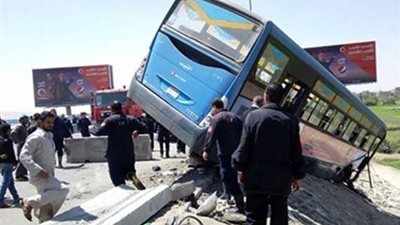 انقلاب أتوبيس في مدينة نصر .. والصحة : إصابة  16 شخصا