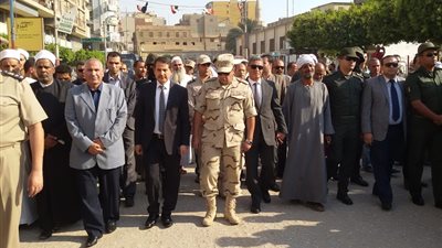 صور.. تشييع جثمان شهيد هربشنت في جنازة عسكرية وشعبية ببني سويف