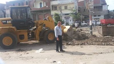 رئيس مدينة بيلا يتابع أعمال حملة النظافة بقرية الجرايدة 