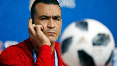 بعد اعتزال الحضري.. تعرف على 4 لاعبين فقط من منتخب الساجدين مازالوا في الملاعب