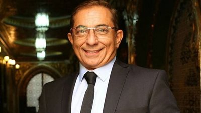  الدكتور باسم سمير: تبييض الأسنان وتجميلها يحتاج عدة مراحل بسيطة