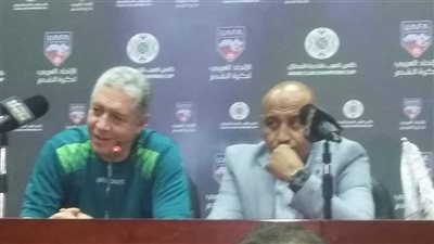 محمد عمر: اللاعبين قادرين علي الفوز بالبطولة العربية
