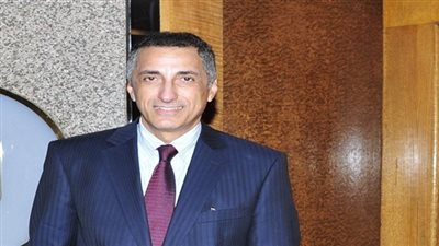 طارق عامر لـ