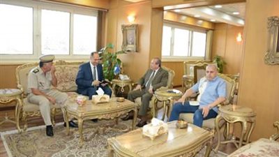 صور..  محافظ دمياط يستقبل مدير الأمن لبحث خطة العمل القادمة 