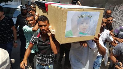 غزة تشهد تشييع جثامين أبطالها والمشاركون يهتفون: القصف بالقصف