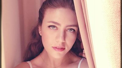  رحمة حسن تلجأ لمباحث بسبب شخص انتحل شخصيتها 
