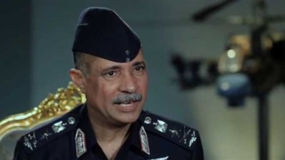 وزير الطيران المدني يتفقد أكاديمية علوم الطيران ومطار 6 أكتوبر