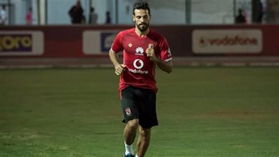 إسلام محارب يتدرب منفردا