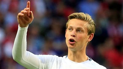 سبورت : برشلونة يتوصل لإتفاق مع أياكس 