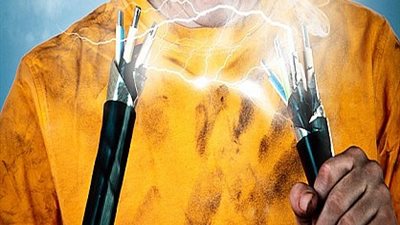 مصرع طالب فى منوفية صعقًا بالكهرباء أثناء حفل زفاف 