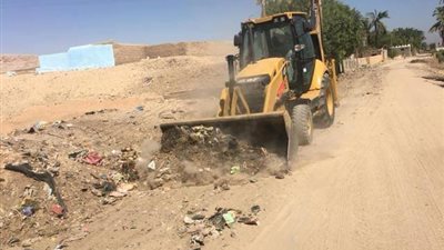 رفع 40 طن قمامة ومخلفات صلبة في حملة مكبرة بمركز البلينا جنوب سوهاج