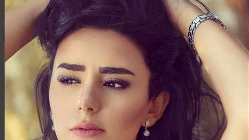 الفنانة إيمان سلامة