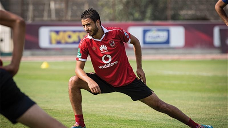 باسم علي لاعب الاهلي