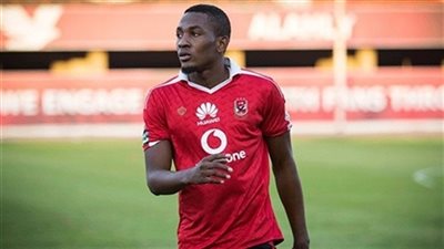 أجايي: أعشق الأغاني الشعبية.. ونجلي سيكون حارس مرمي