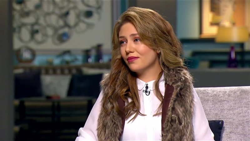الفنانة رحمة حسن