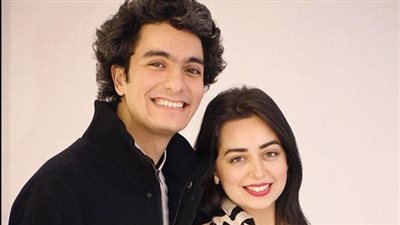 هبة مجدي تنفي شائعات انفصالها من زوجها محمد محسن 
