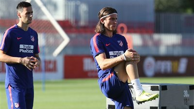 سيميوني يعلن قائمة أتلتيكو مدريد للسوبر الأوروبي