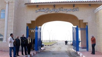 القبض على سائق متهم بسرقة السيارات في نادى سموحة