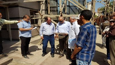 صور.. محافظ القليوبية ووكيل وزارة الصحة  يتفقدان أعمال الإنشاء والتطوير بـ مستشفى بنها التعليمي