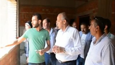 فيديو.. محافظ القليوبية فى جولة تفقدية لعدد من المشروعات القومية بتكلفة 789 مليون جنيه