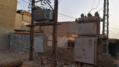 أهالي المجابرة يطالبون بتغيير محول الكهرباء بـ سوهاج