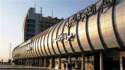 مصر للطيران تنقل 13 ألف و215 راكبا مصريا وأجنبيا إلى وجهاتهم