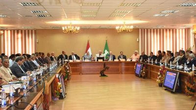 قبل عيد الأضحى المبارك.. محافظ الشرقية يعقد اجتماع المجلس التنفيذي