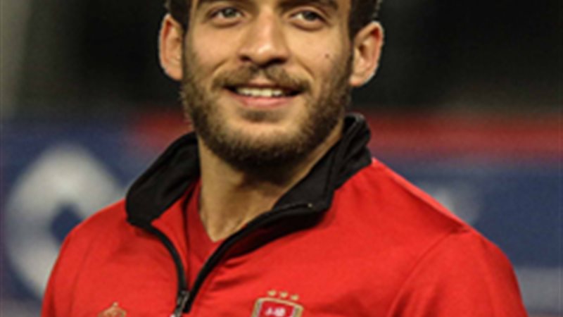هشام محمد لاعب الأهلي
