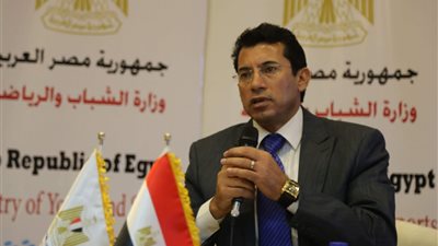 صور.. وزير الشباب: الأخلاق عصب الرياضة في كل زمان