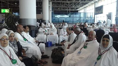 الصحة: وفاة الحالة الـ 16 بين الحجاج المصريين