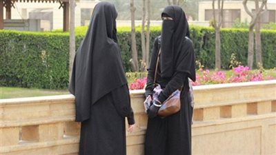 الإدارية تنظر دعوى حظر ارتداء النقاب 