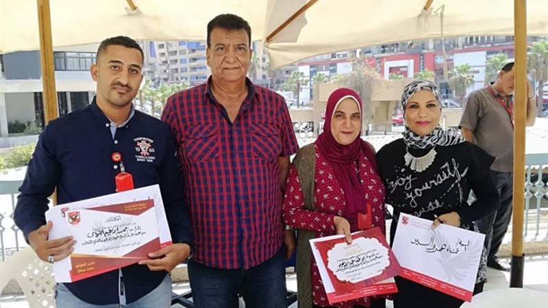 تكريم موظفين النادي