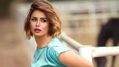 تعرف ماذا يعني إسم الفنانة منة فضالي لها 