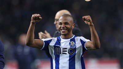 مدرب بورتو يحدد موقف ياسين براهيمي