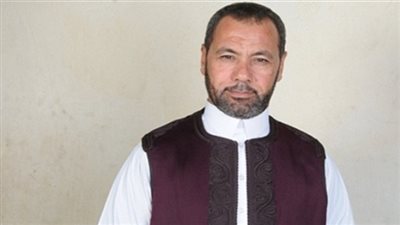 النائب سليمان العميري يطالب بعدم إضافة بدل النائي وجذب العمالة إلى مفردات المرتب للعاملين