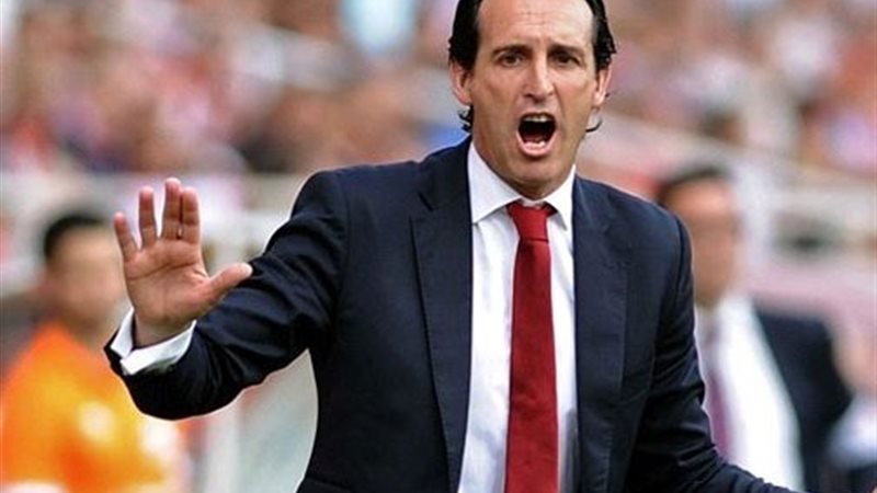 أوناي إيمري مدرب