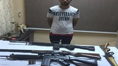 الأجهزة الأمنية بأسيوط تضبط ترسانة أسلحة