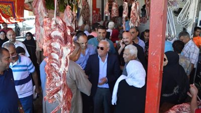 محافظ بورسعيد يفتتح منفذ جديد لـ توزيع اللحوم ببورفؤاد قبل عيد الأضحى 2018