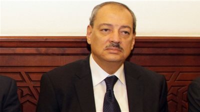 النائب العام يأمر بعرض المتهم بـ اختطاف الطائرة المصرية عام 2016 على النيابة