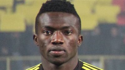 بيراميدز يتعاقد مع  أوكيشوكو أوزوبيكي