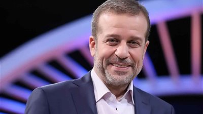 شريف منير يعلن عن مفاجأة.. وجمهوره يتوقعها
