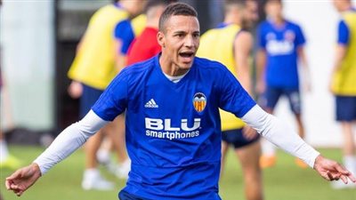صحيفة Superdeporte : بيريز مُتردد في التوقيع مع رودريجو مورينو
